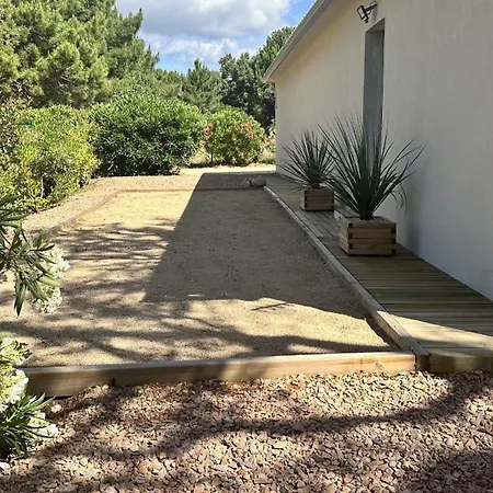 빌라 Les De Fiori Di Cala Rossa 르씨