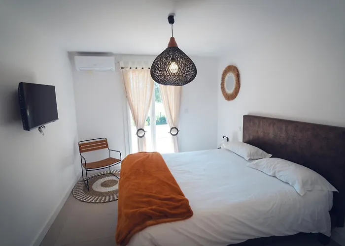 Les De Fiori Di Cala Rossa Vila Lecci