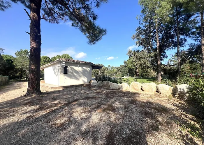 Les De Fiori Di Cala Rossa Villa