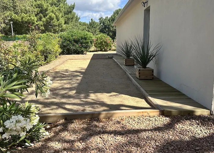 Vila Les De Fiori Di Cala Rossa Lecci